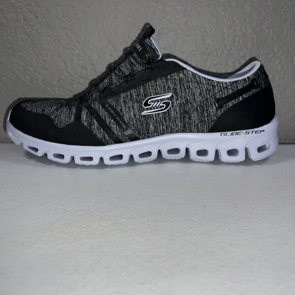 Sketchers Glide Step with Air Cooled Memory Foam Grey Womens 9 NEW - Picture 8 of 13